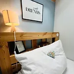 Mitten Im Schwarzwald Mit Infrarot-sauna Und Garagenparkplatz Appartement *