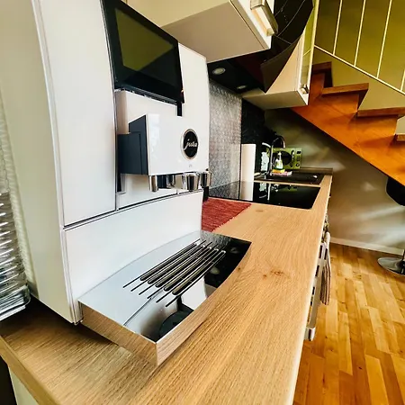 Mitten Im Schwarzwald Mit Infrarot-sauna Und Garagenparkplatz Apartamento *